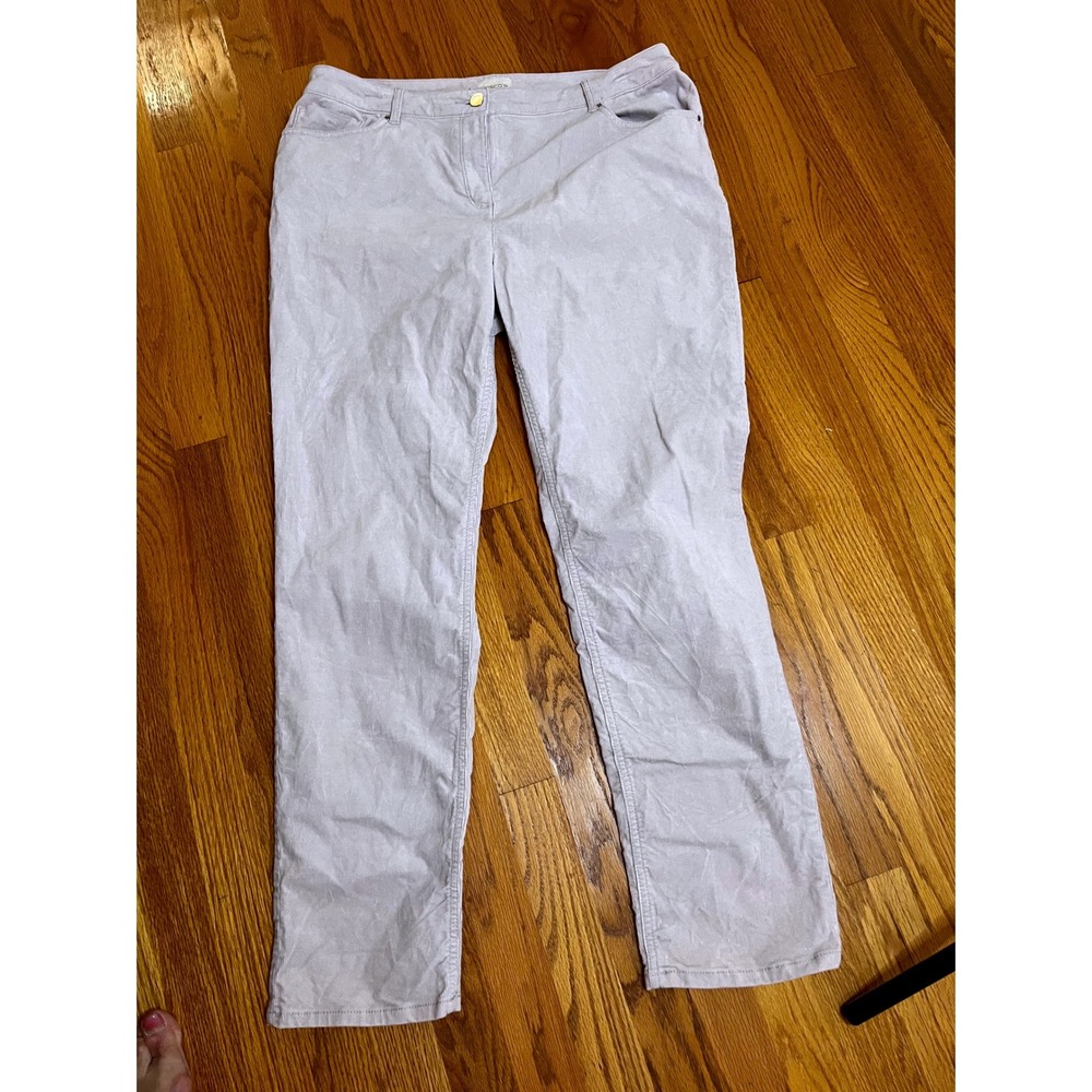 Chicos Women Light lavender Fine Corduroy Straight Leg Pants Size 2  (L)Stretch